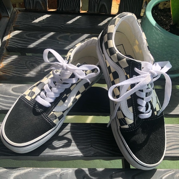 Black and White Checkered Vans - Picture 6 of 8